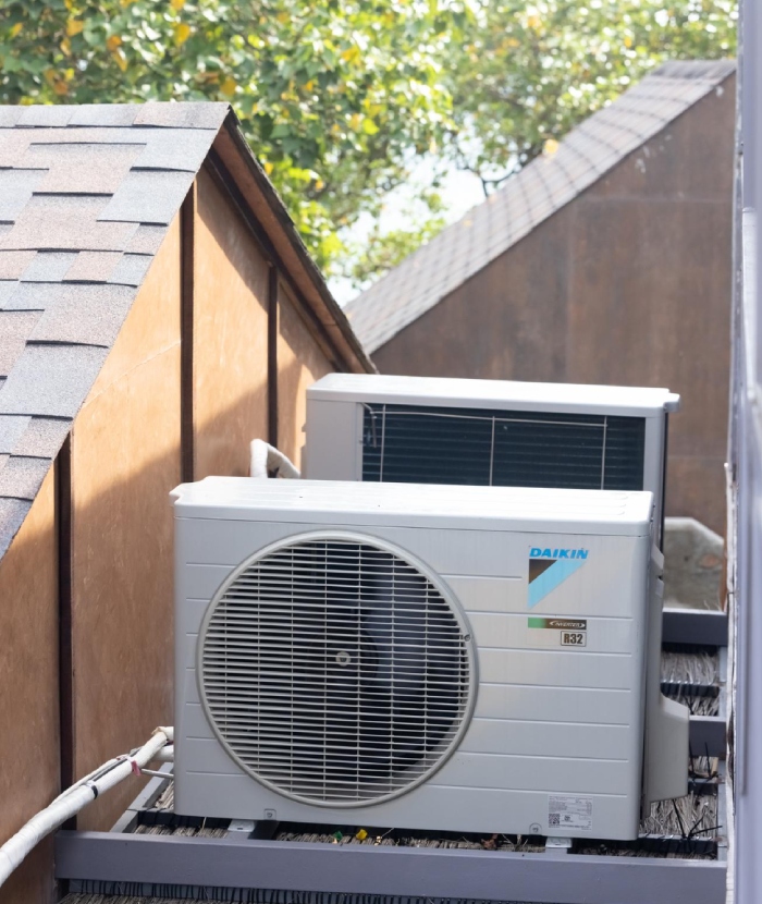 Unité extérieure de climatisation Daikin installée à l’extérieur
